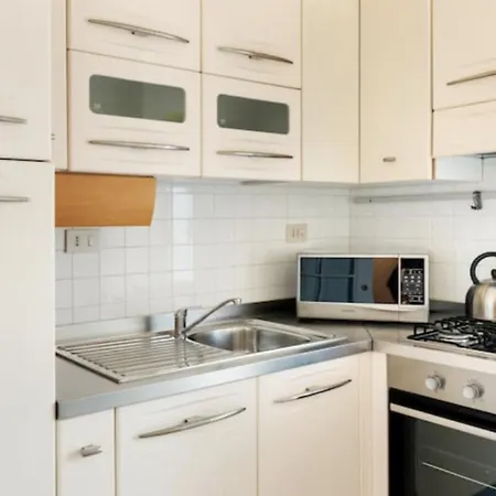 Apartment Sunny Flat In Elegant Building Close To Colosseum *